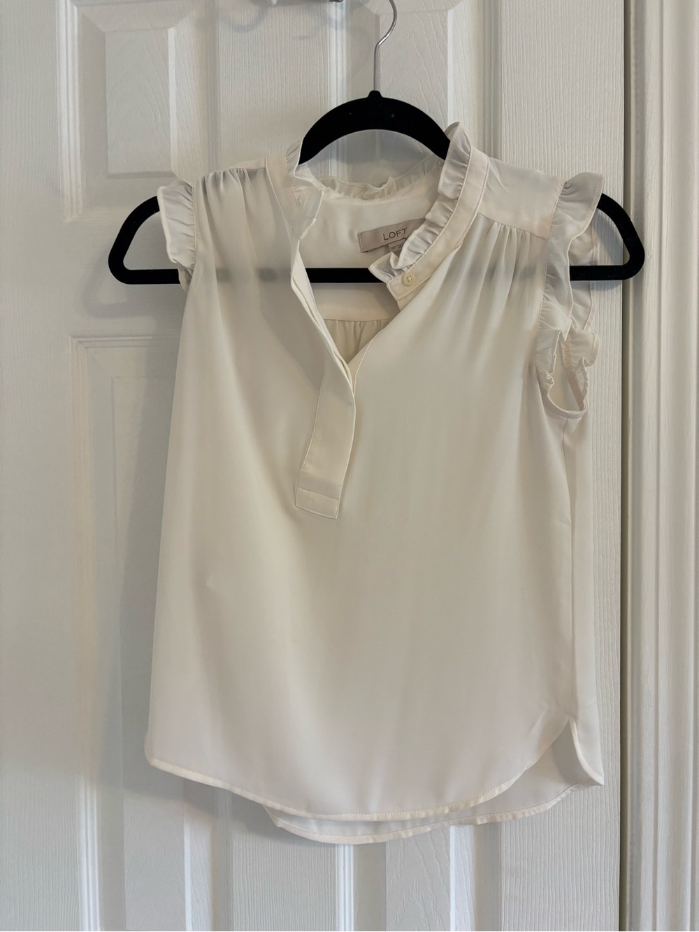 LOFT Ivory Ruffle Cap Sleeve Shell Top